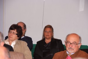 an26-10-08associ-acc-stoccaf-109 Rosanna molto attenta